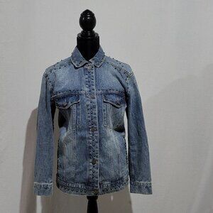 Chelsea De Boer by Lily & Lottie  jean jacket studded denim grunge metal punk